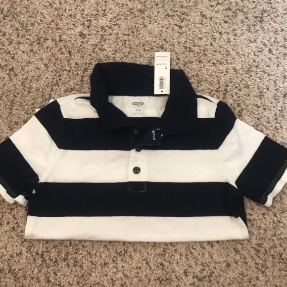 Boys Old Navy polo - Picture 1 of 3